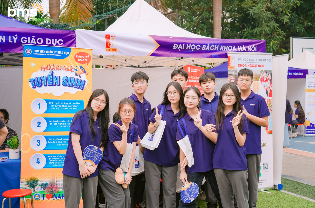 So sánh điểm chuẩn 3 năm gần nhất: Xu hướng tăng giảm của các trường Đại học top đầu