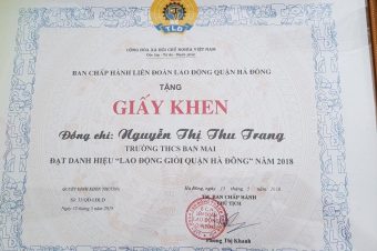 GIÁO VIÊN TRƯỜNG THCS BAN MAI VINH DỰ ĐƯỢC TRAO TẶNG DANH HIỆU LAO ĐỘNG GIỎI QUẬN HÀ ĐÔNG NĂM 2018