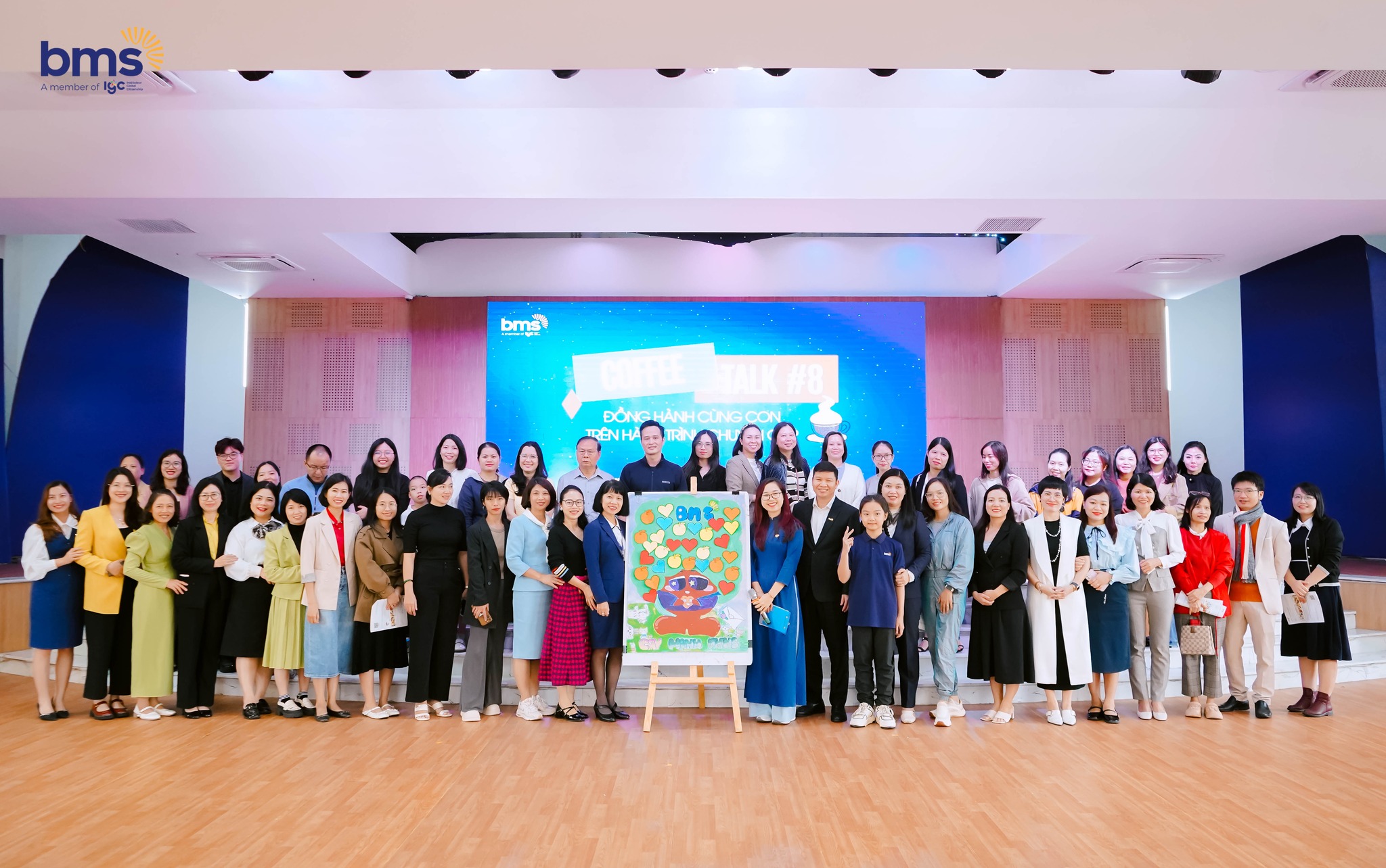 Coffee Talk: “Đồng hành cùng con trên hành trình chuyển cấp”